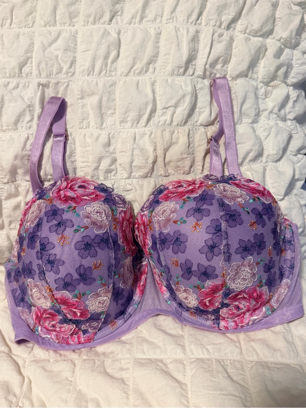 Victoria’s Secret Dream Angels Floral Embroidered Lined Demi Bra 38DD